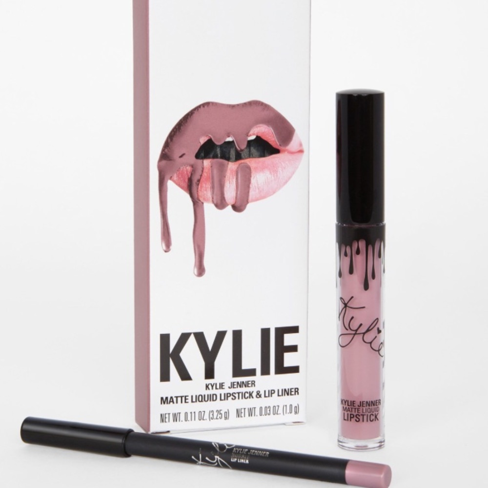 Kylie Jenner lip kit bubblegum